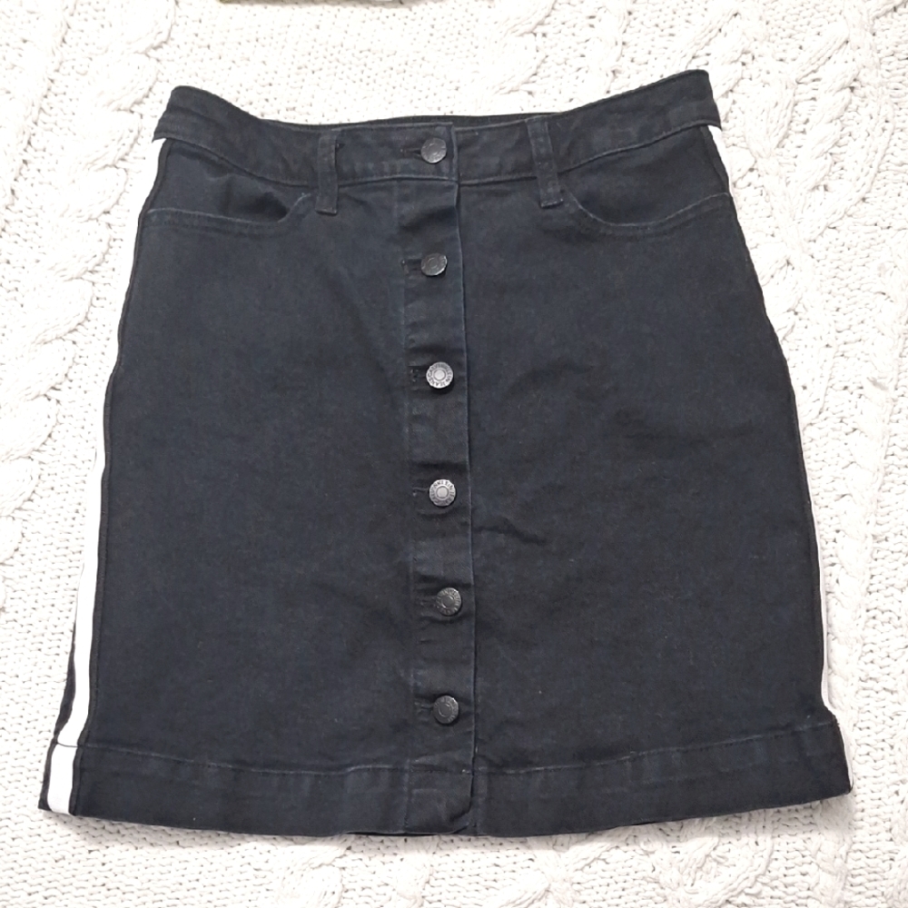 Calvin Klein Jeans Black Mini Denim Skirt